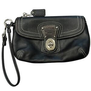 Coach Vintage Legacy Black Leather Turnlock Wristlet Wallet Bag Y2K Going Out